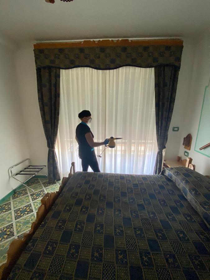 Riviera B&B Rooms マイオーリ エクステリア 写真