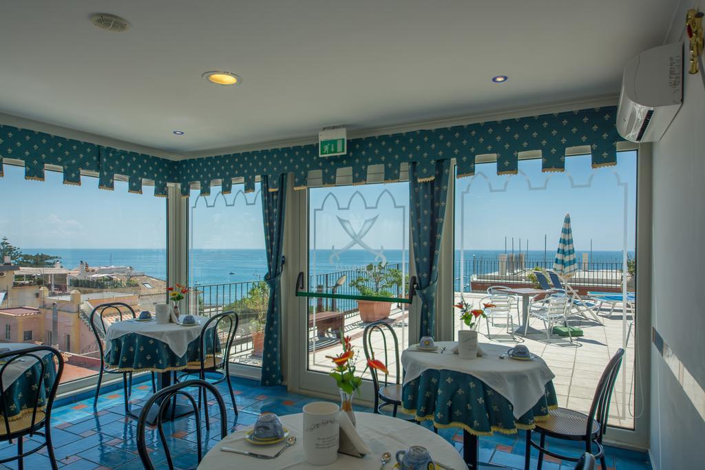 Riviera B&B Rooms マイオーリ エクステリア 写真