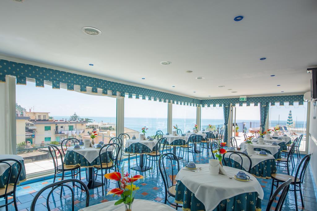 Riviera B&B Rooms マイオーリ エクステリア 写真