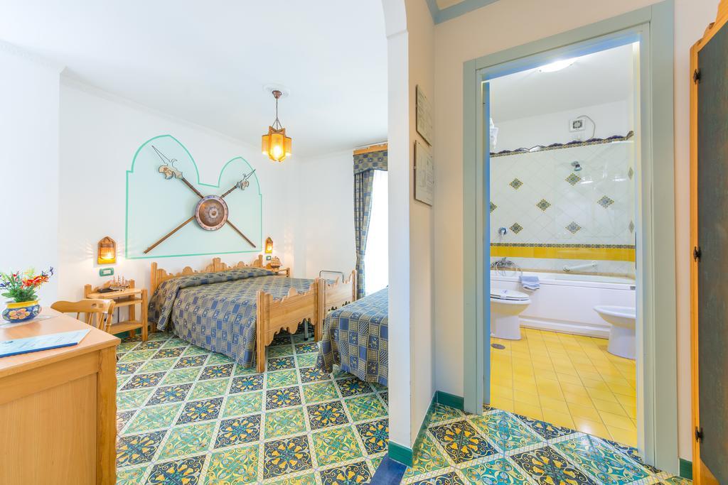 Riviera B&B Rooms マイオーリ 部屋 写真