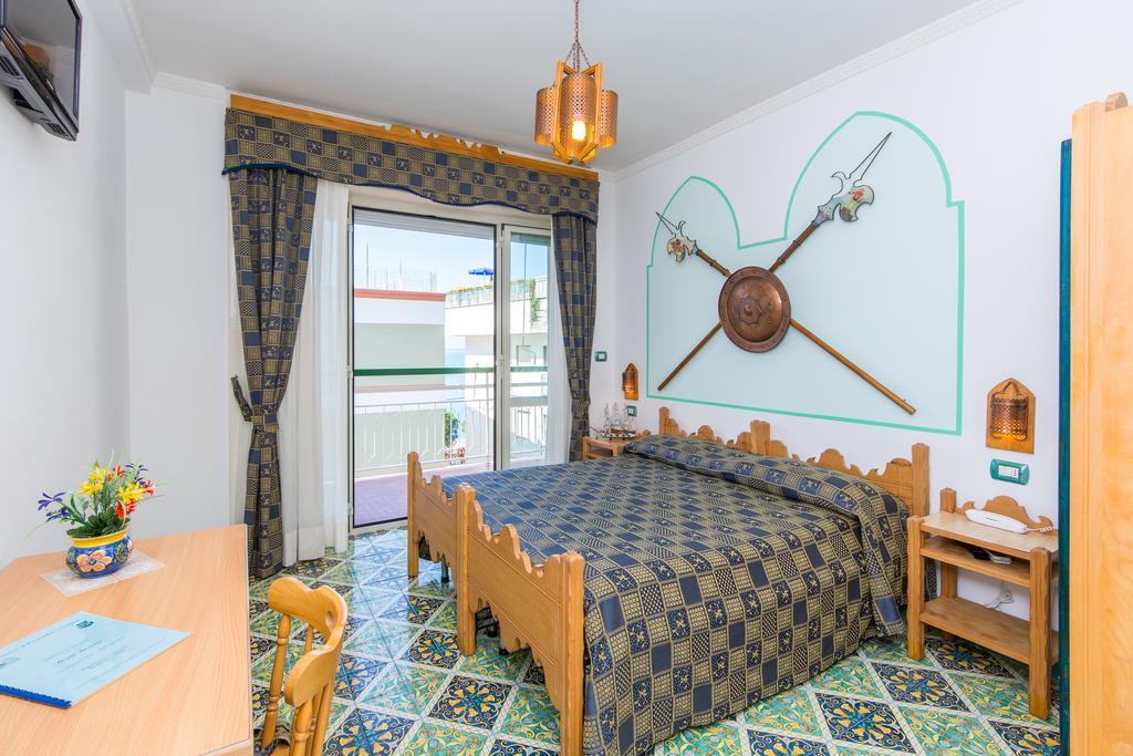 Riviera B&B Rooms マイオーリ エクステリア 写真
